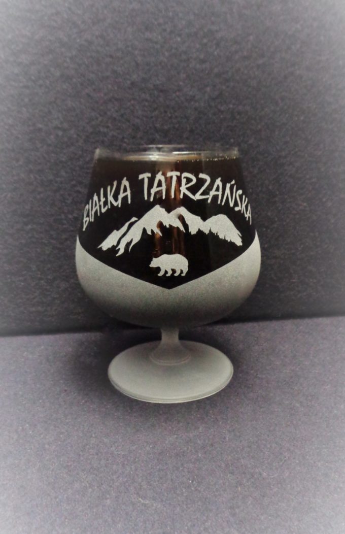 BIALKA TATRZANSKA KIELISZEK KONIAK 2