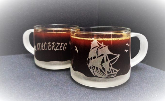 KOLOBRZEG KUBEK APOLLO 1 STRONA