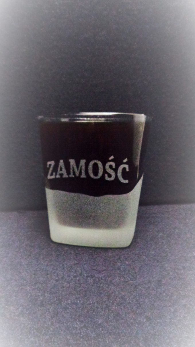 ZAMOSC SZKLANKA KWADRAT B