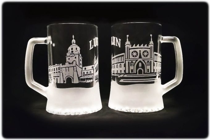 LUBLIN_KUFEL_DO_PIWA_LADYA_670_ML_ZAMEK_BRAMA_SZRON