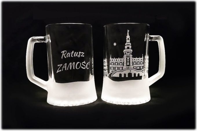 ZAMOSC_KUFEL_DO_PIWA_LADYA_670_ML_RATUSZ_SZRON