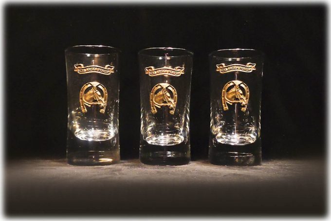SZKLARSKA_POREBA_KIELISZEK_DO_WODKI_SHOT_40_ML_PODKOWA