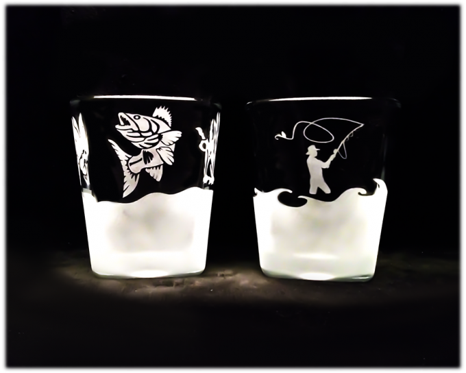 wedkarskie_szklanka_do_whisky_kwadrat_250_ml_sandacz_2