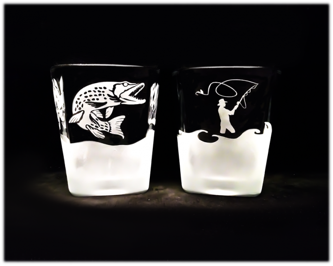 wedkarskie_szklanka_do_whisky_kwadrat_250_ml_szczupak_2