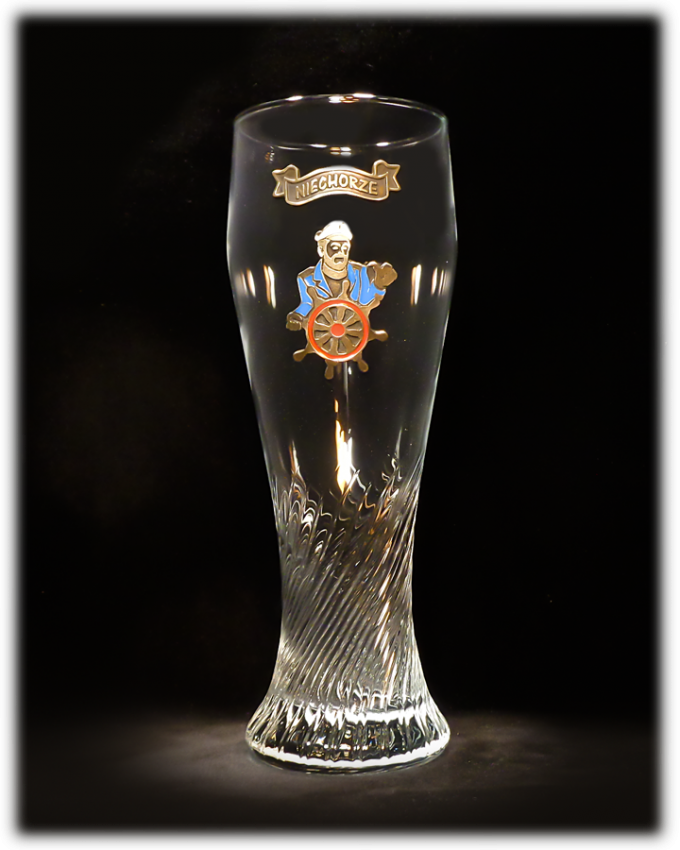 Niechorze_szklanka_do_piwa_spirala_500_ml_odlew_kolor_kapitan