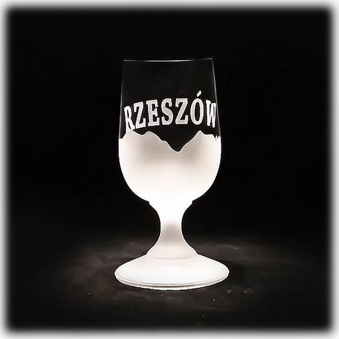 RZESZOW_KIELISZEK_DO_WODKI_STOPKA_50_ML_RATUSZ_2_SZRON
