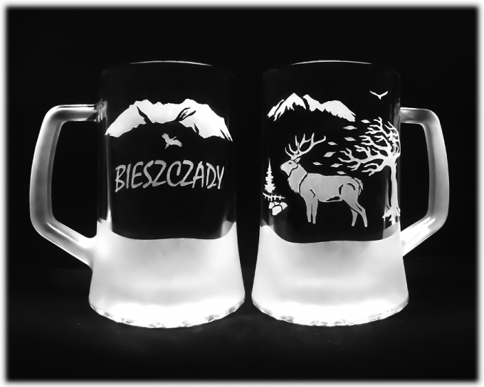 Bieszczady_kufel_do_piwa_ladya_670_ml_jelen_szron