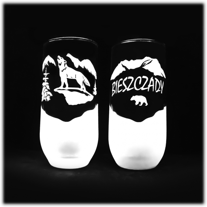 Bieszczady_szklanka_do_napojow_glamour_360_ml_wilk_na_skale_szron