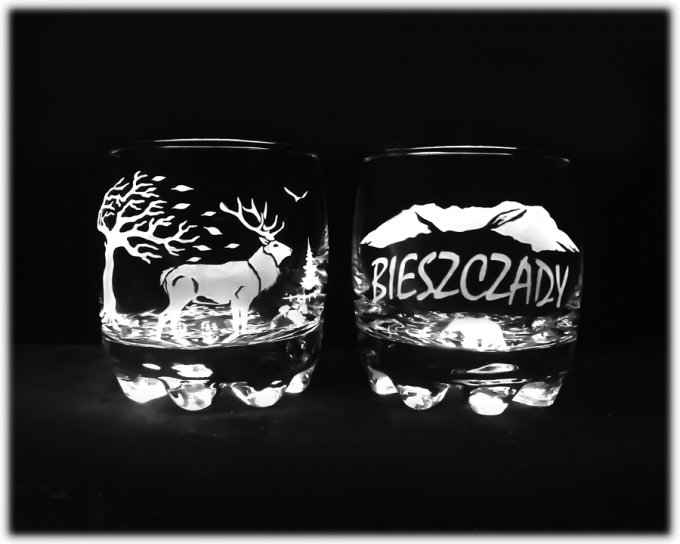 Bieszczady_szklanka_do_wody_terenia_300_ml_jelen2_szron