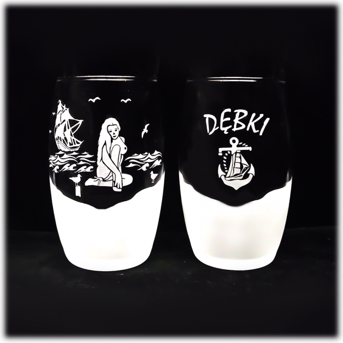 Debki_szklanka_do_napojow_versailles_370_ml_kobieta3_szron