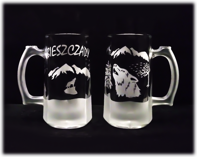 Bieszczady_kufel_do_piwa_kacper_330_ml_wilk_glowa_szron