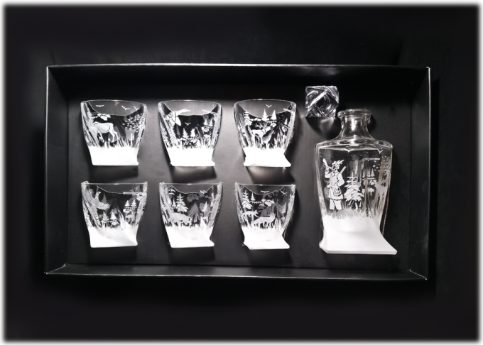 Myslistwo_kmplet_do_whisky_bohemia_quadro_850_ml_mysliwy_zwierzeta