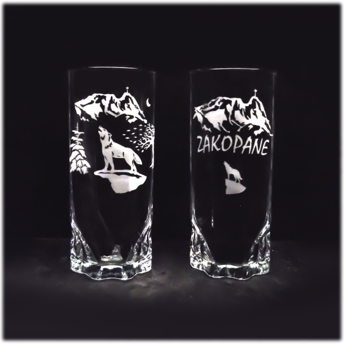 Zakopane_szklanka_do_napojow_aga_wysoka_325_ml_wilk_na_skale_szron