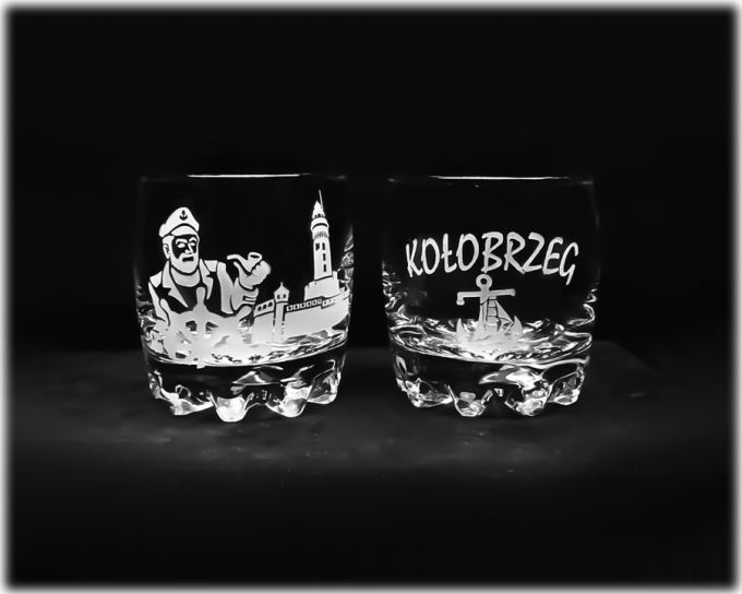 kolobrzeg_szklanka_do_napojow_terenia_300_ml_kapitan_1_latarnia_szron