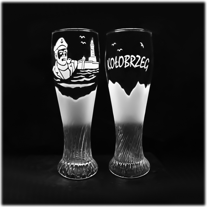 kolobrzeg_szklanka_do_piwa_spirala_667_ml_kapitan_1_latarnia_szron