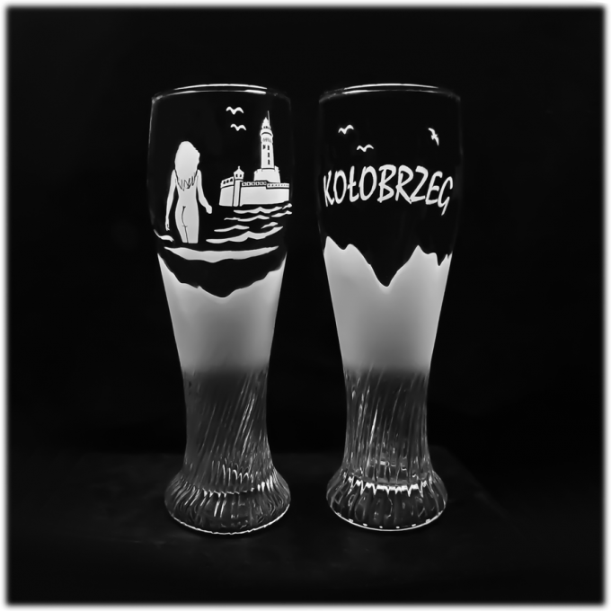 kolobrzeg_szklanka_do_piwa_spirala_667_ml_kobieta_6_latarnia_szron