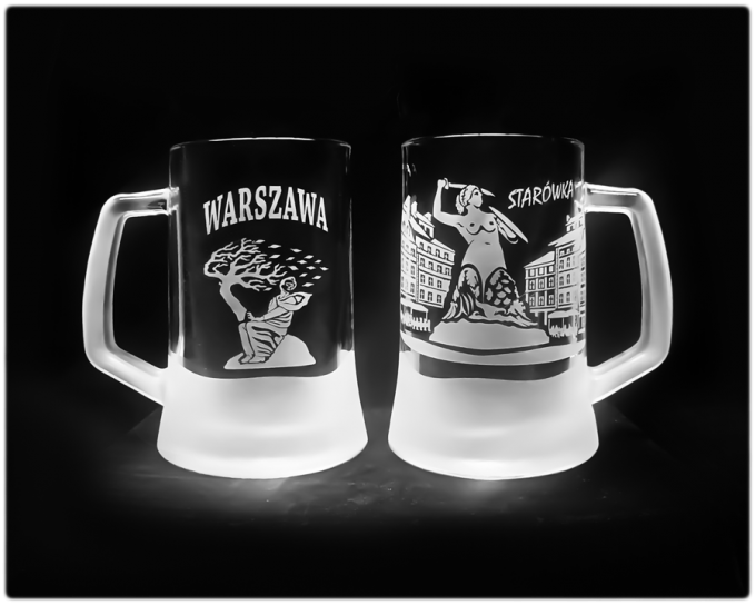 Warszawa_2024_kufel_dominik_670_ml_syrenka_na_starowce_szron