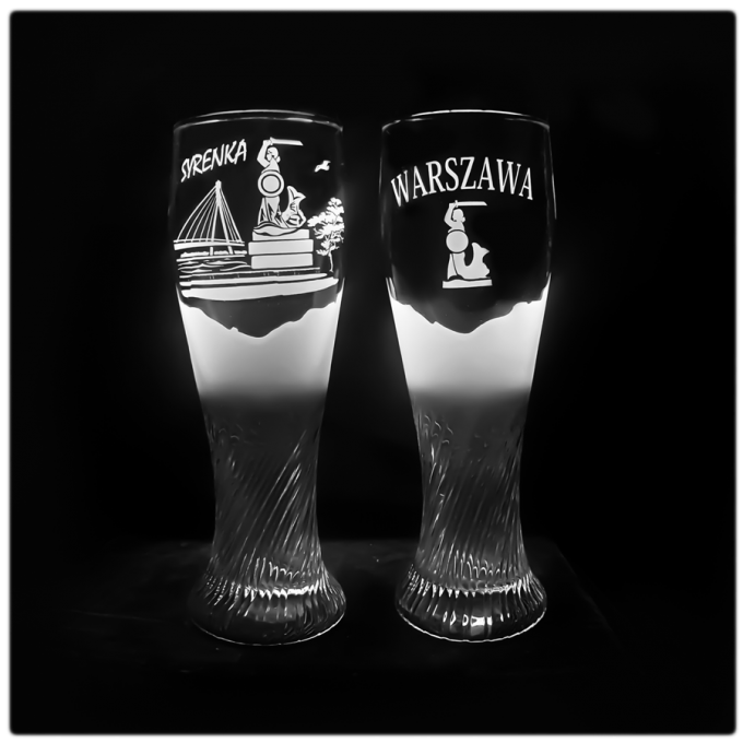 Warszawa_szklanka_do_piwa_spirala_670_ml_syrenka_nad_wisla_szron