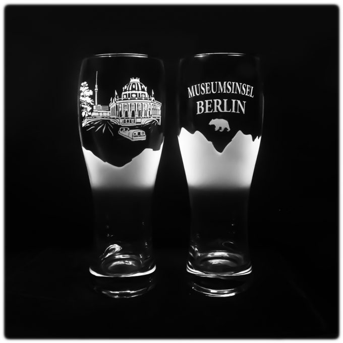 Berlin_szklanka_do_piwa_krosno_500_ml_wyspa_muzeow_szron