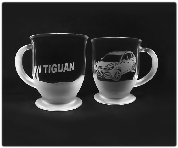 SAMOCHOD_VW_TIGUAN_4_KUBEK_KUBAS_400_ML_SZRON