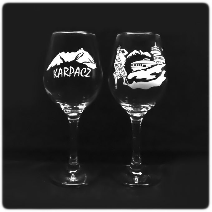 Karpacz_kieliszek_do_wina_amber_460ml_obserwatorium_duch_gor_szron