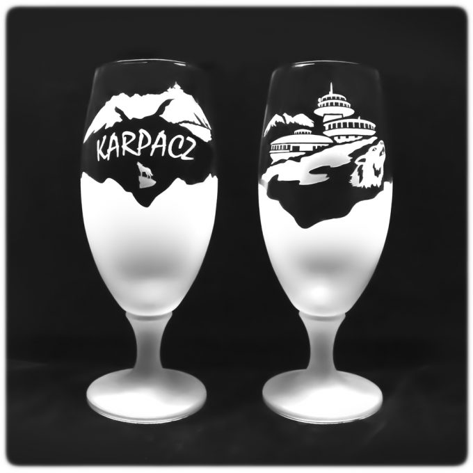 Karpacz_szklanka_do_piwa_gosia_500ml_obserwatorium_glowa_wilka_szron