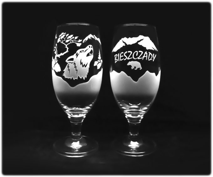 bieszczady_kieliszek_do_piwa_gosia_500ml_wilk_glowa_szron