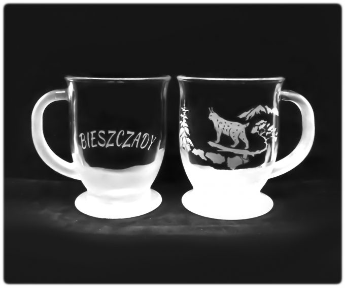 bieszczady_kubek_kubas_400ml_rys_na_konarze_szron