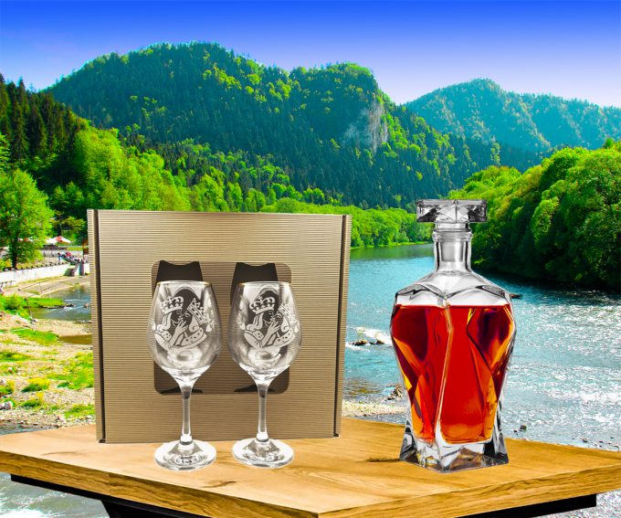 okazjonalne_kieliszek_do_wina_amber_460ml_krol_krolowa_4